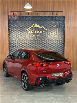 بی ئێم دەبڵیو X2